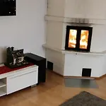 Joutti Villa *